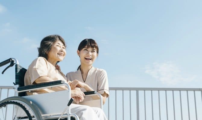 介護のバイトが人気の理由イメージ1